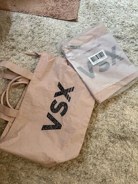 Victoria's Secret Pink Nylon VSX Tote Bag One New in package